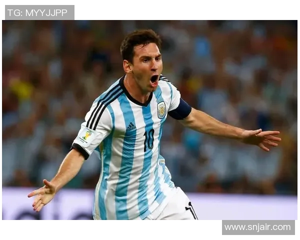 中国足球明星崛起之路:从草根到国际舞台的传奇故事 中国足球明星崛起之路:从草根到国际舞台的传奇故事