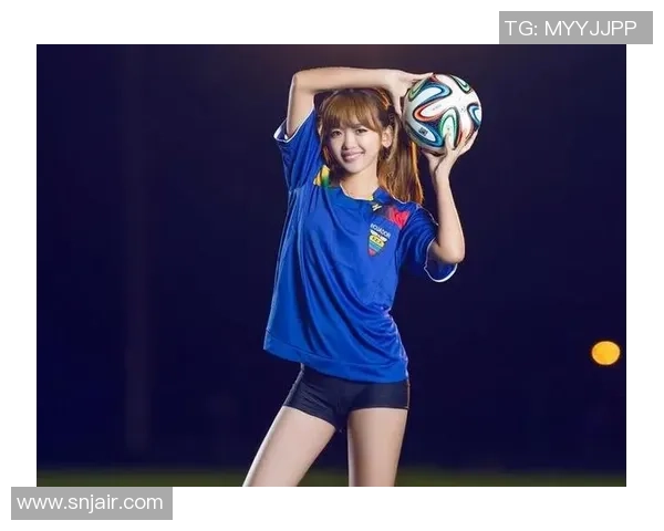 杨丽的足球人生深度对话：从绿茵场到人生舞台的精彩旅程