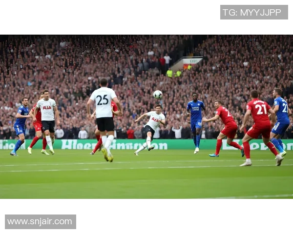 在绿茵场上与梦想相遇邂逅足球的激情与友谊