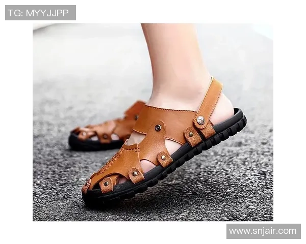 拖鞋男足球的魅力与挑战：从休闲到竞技的完美转变