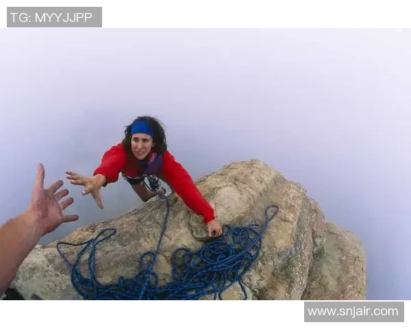 重庆攀岩队在极限运动联赛中的耐力表现分析与点评